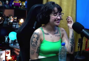 Pau grosso dominando novinha safada