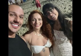 Ménage com ruivinha em Copacabana